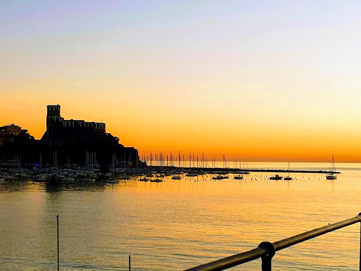 Appartamento Ca' Del Gian La Spezia Luaran gambar